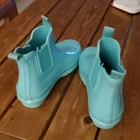 NWoT HUNTER Tiffany Blue Chelsea Boot - Picture 3 of 3